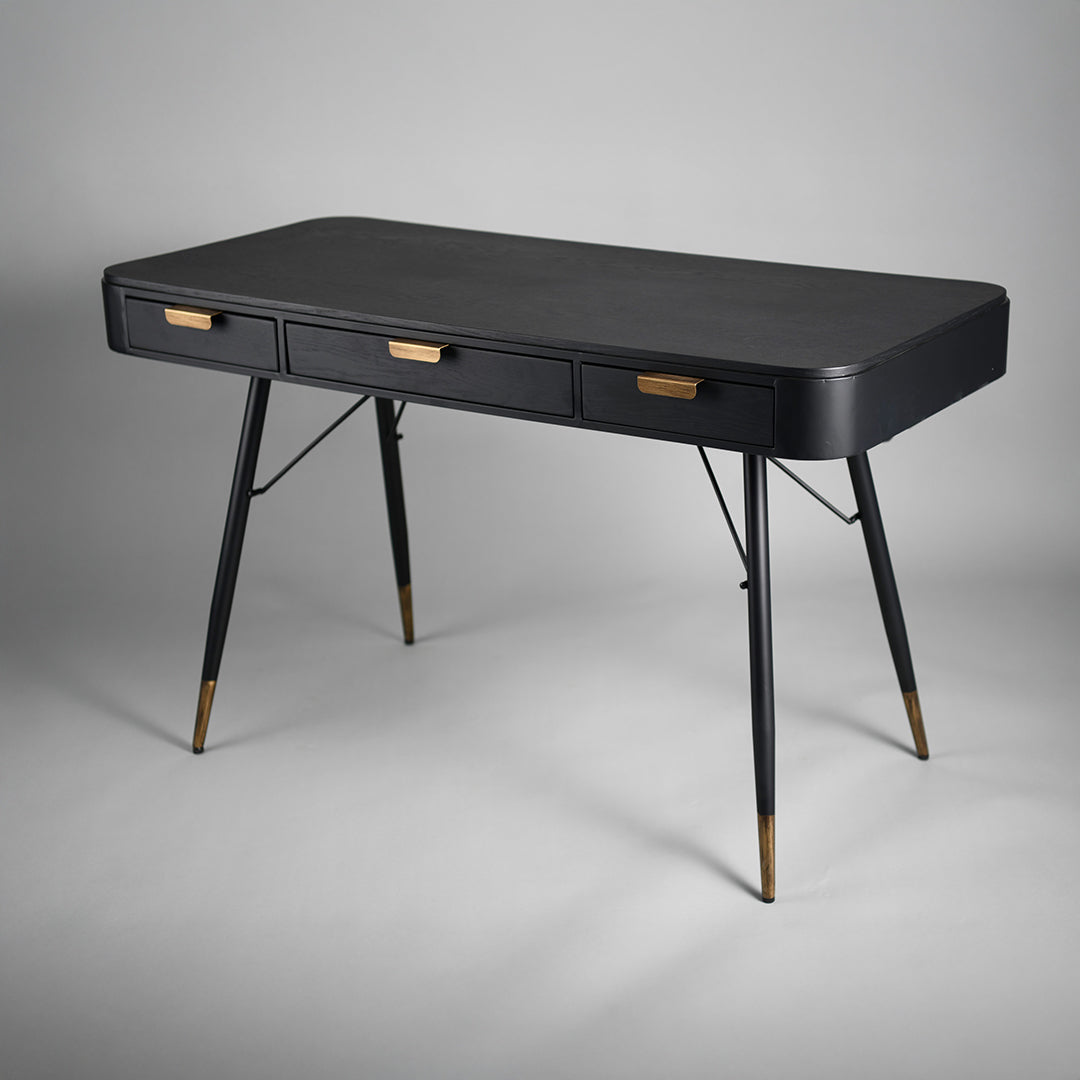 Kariba | Desk