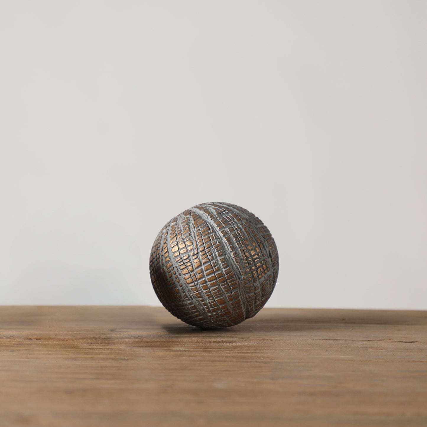 Arbor Artefacts Decorative Spheres Burnished/Shimmer