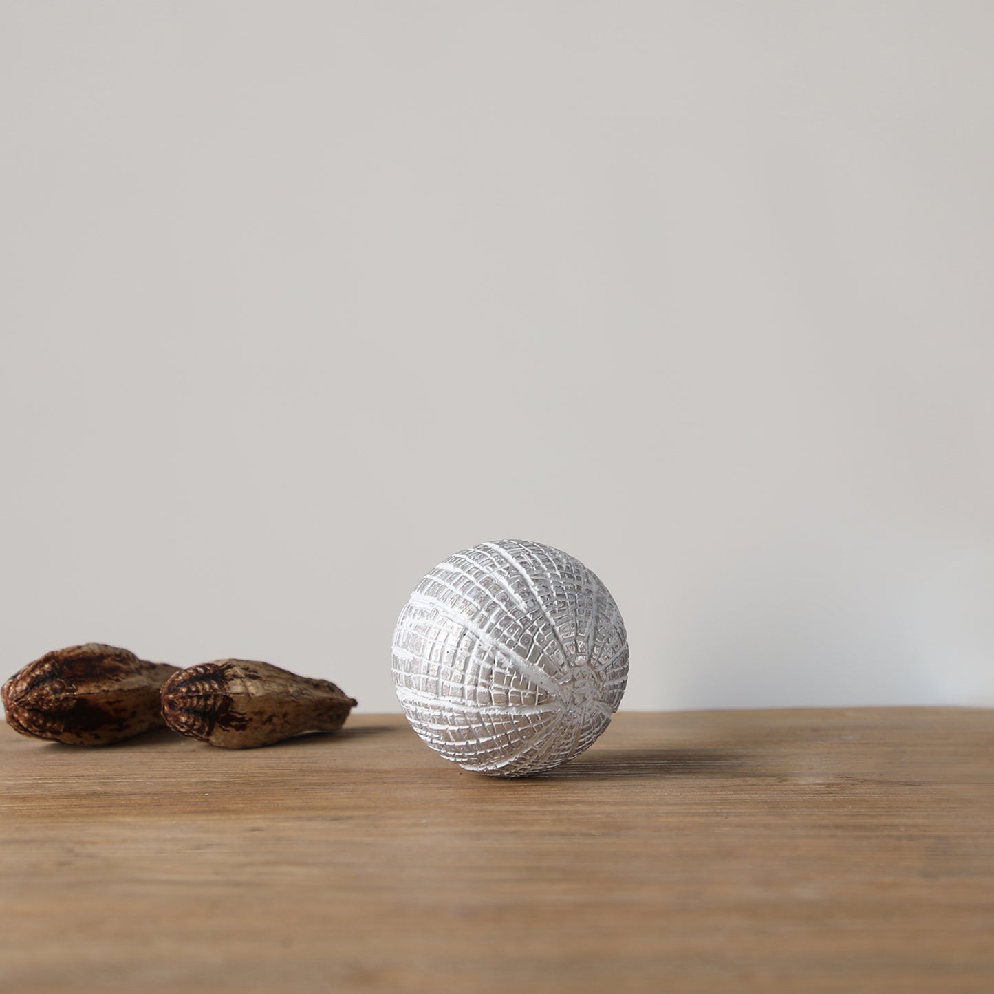 Arbor Artefacts Decorative Spheres Burnished/Shimmer