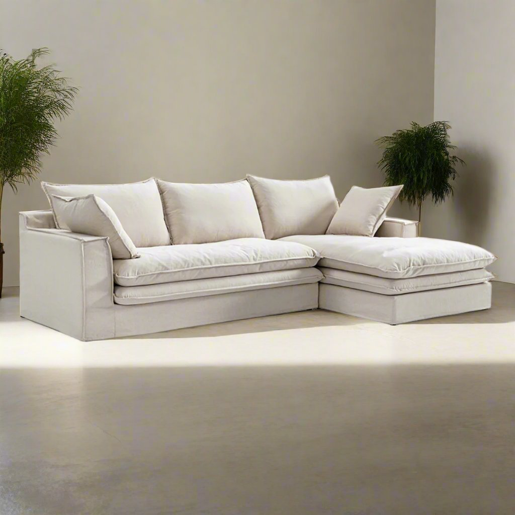 Thali Sofa